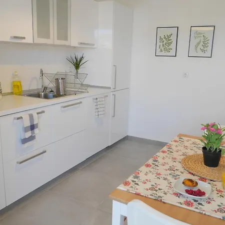 Lejlighed Apartamento Bombarda