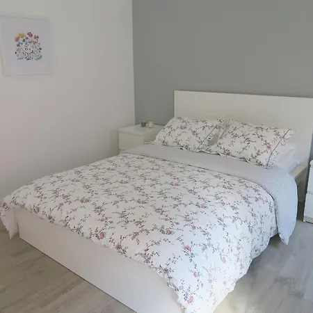 Lejlighed Apartamento Bombarda *